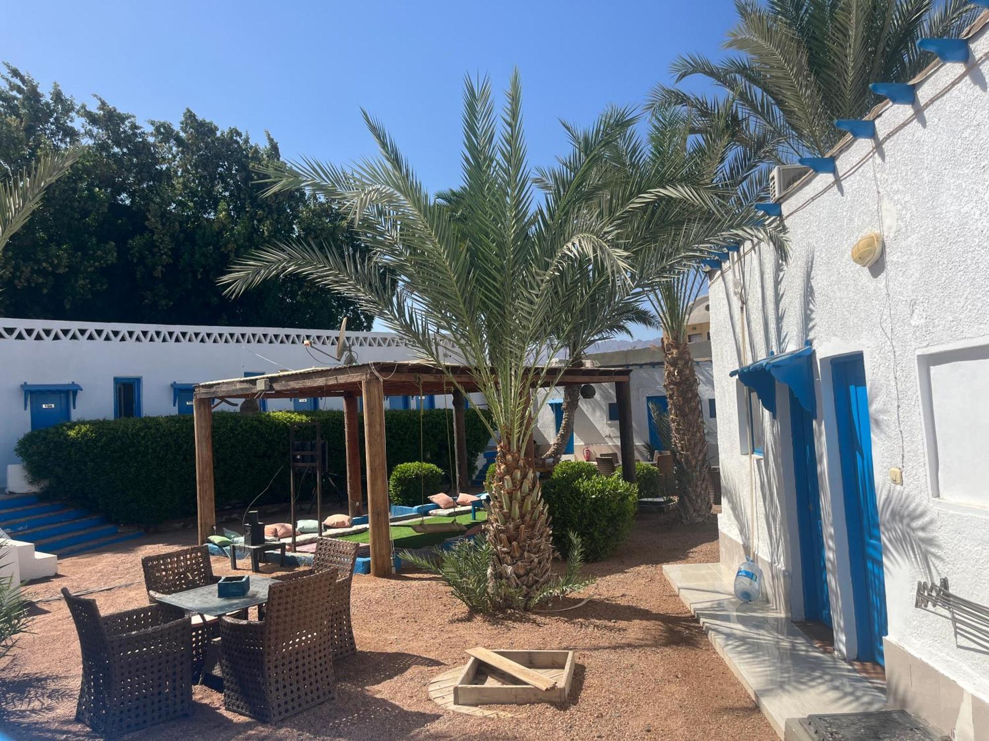 Auski Hostel Dahab Bagian luar foto